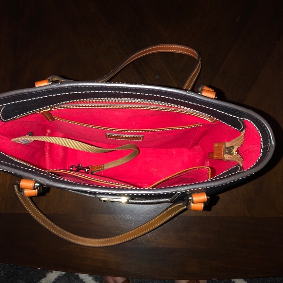 Dooney & Bourke handbag. Only used one time. - Picture 2 of 2